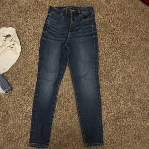 American eagle jeans size 6 short